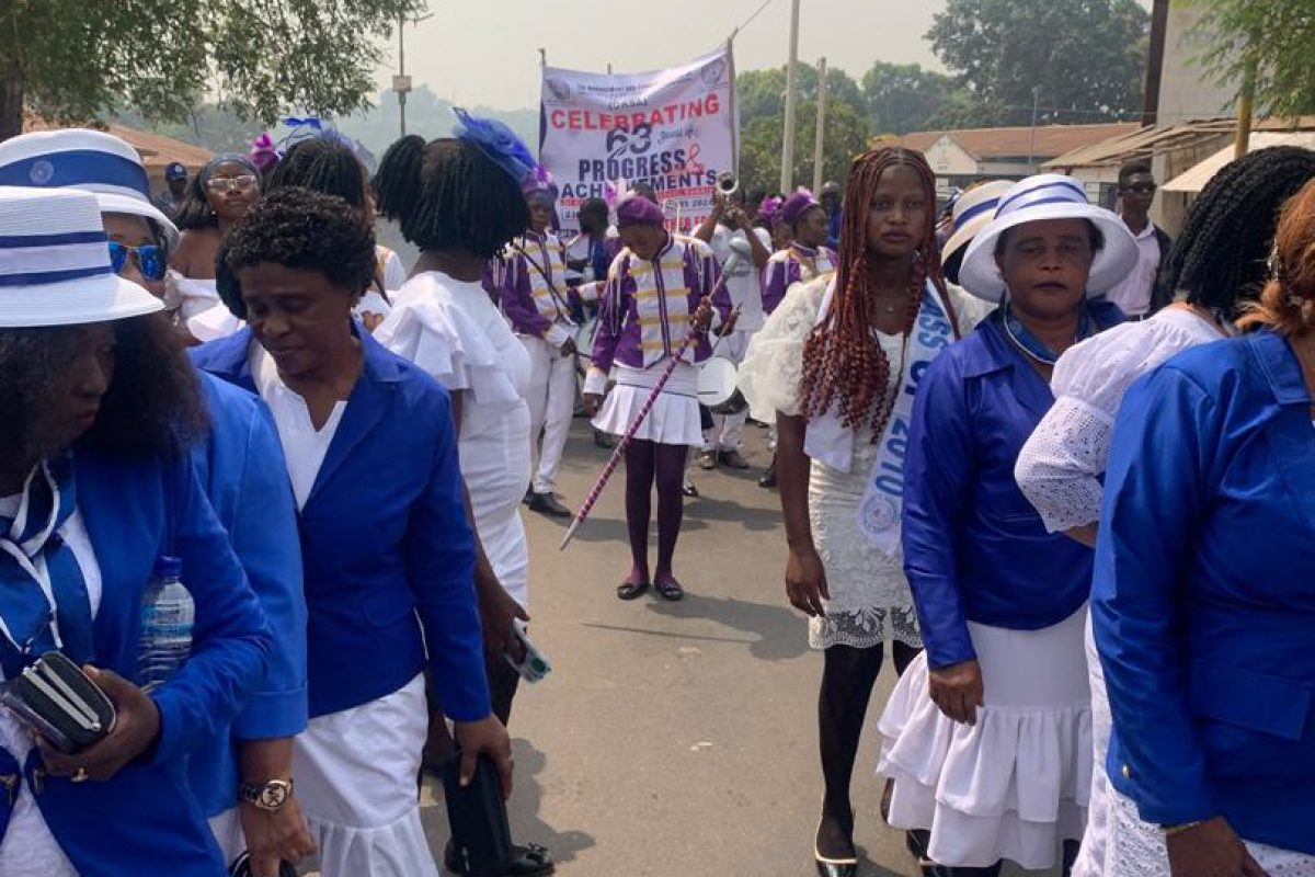 School Alumni walk